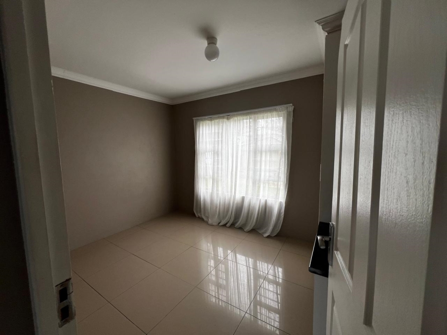 8 Bedroom Property for Sale in Abbotsford Eastern Cape